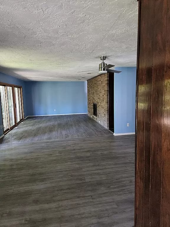 724 Wyleswood Dr in Berea, OH - Building Photo - Building Photo