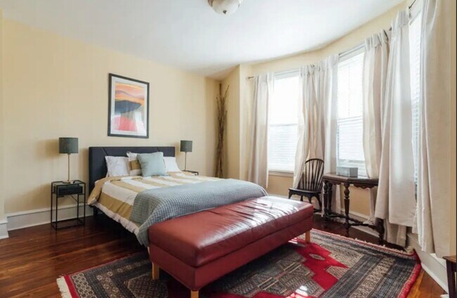 6751 Germantown Ave, Unit 2 in Philadelphia, PA - Building Photo - Building Photo
