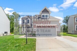 Custom 4 Bed, 3.5 Bath Home in Highly Desi in Reminderville, OH - Building Photo