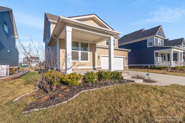 989 Harrison St in Canton, MI - Building Photo - Building Photo