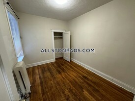 82 Glenville Ave, Unit #1 Apartments