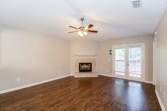 11194 Mikris Dr S in Jacksonville, FL - Building Photo - Building Photo