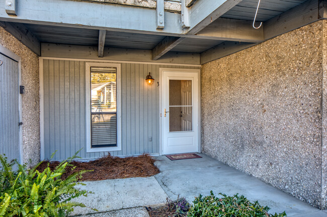 3 Oyster Shell Ln in Savannah, GA - Building Photo - Building Photo