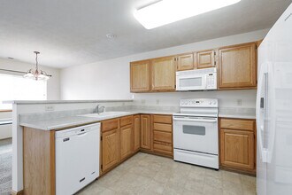 2007 Sawyer St in Lincoln, NE - Building Photo - Building Photo
