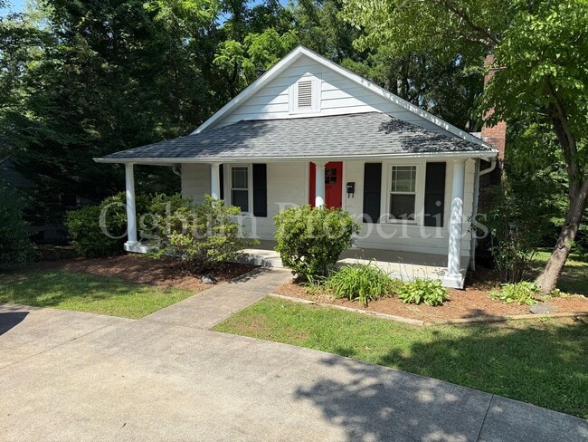 property at 220 S Gordon Dr