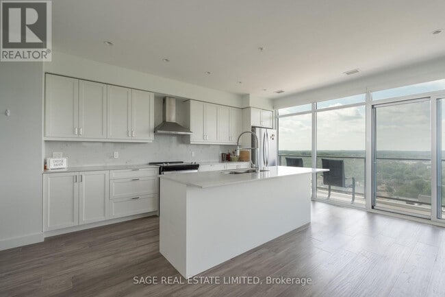 property at 15-1515 Glebe St