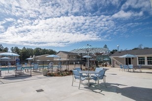 Mirabelle Apartments