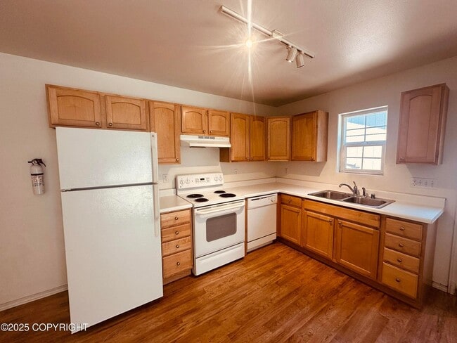 3301 N Tamar Rd in Wasilla, AK - Building Photo - Building Photo