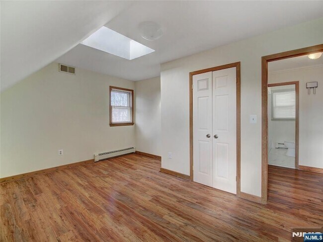 60 Greenwood Ave, Unit 3 in Montclair, NJ - Building Photo - Building Photo