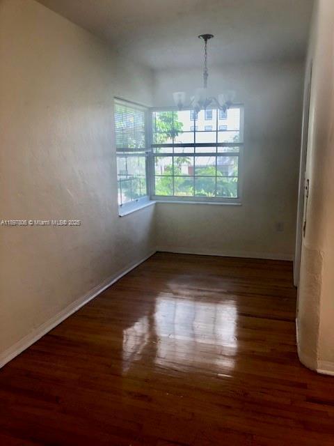 1002 Douglas Rd in Coral Gables, FL - Building Photo - Building Photo