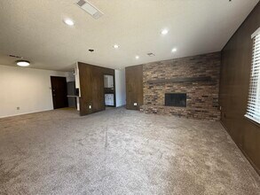 4425 75th Dr in Lubbock, TX - Building Photo - Building Photo