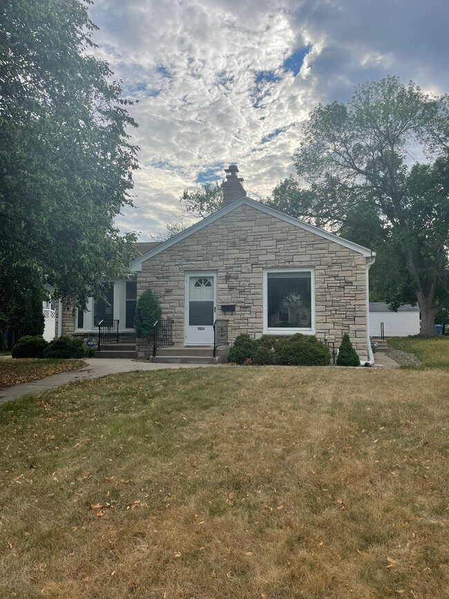property at 5924 Chicago Ave