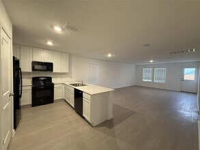 835 Ginkgo Wy in Princeton, TX - Building Photo - Building Photo