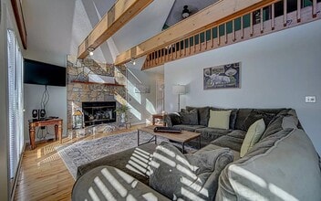 1896 Bell Eagle Dr in Hiawassee, GA - Building Photo - Building Photo