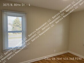 3075 N 80th St in Milwaukee, WI - Building Photo - Building Photo