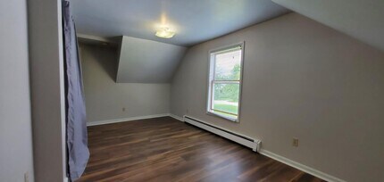 209 N Prospect Rd in Ypsilanti, MI - Building Photo - Building Photo