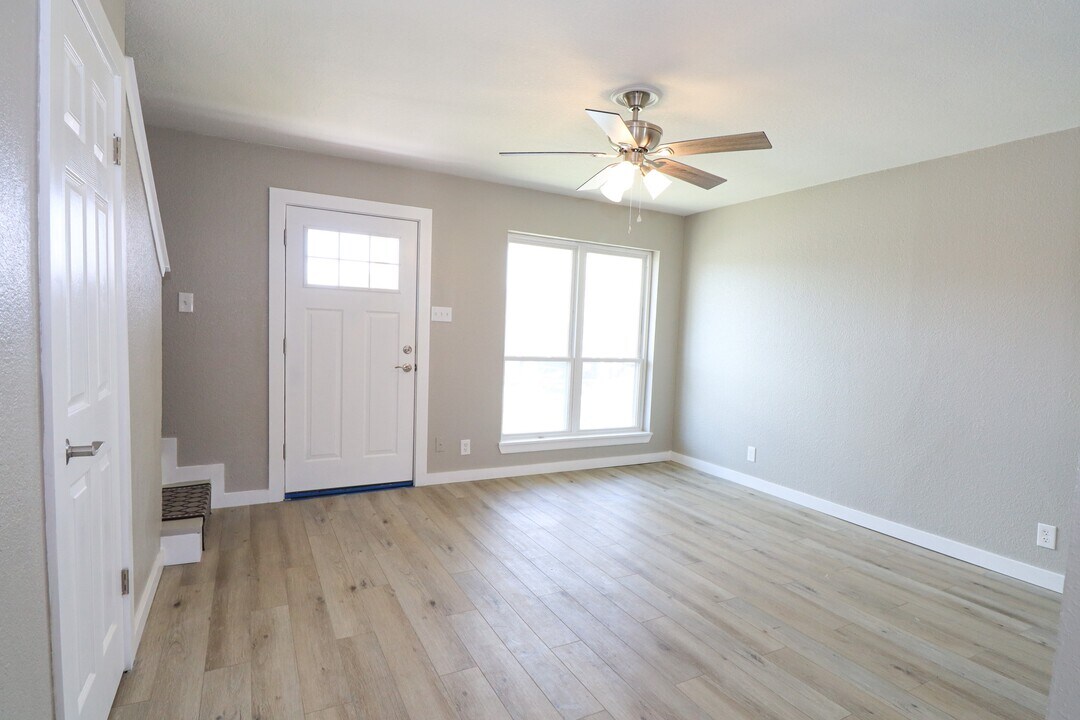 4820 Delwood St in Corpus Christi, TX - Building Photo