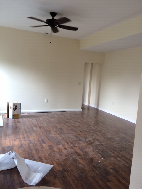 20 E Sellers Ave, Unit 2nd floor in Ridley Park, PA - Foto de edificio - Building Photo