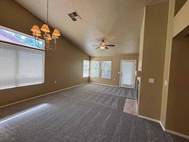 4304 Ironwood Dr in Saint George, UT - Building Photo - Building Photo