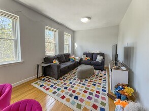 153 Chiswick Rd in Boston, MA - Building Photo - Building Photo