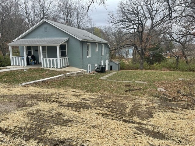 8433 Park Ave in Kansas City, MO - Building Photo