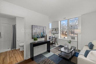 8612 Halls Ferry Road in St. Louis, MO - Building Photo - Building Photo