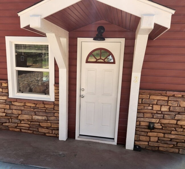 1270 Co Rd 21 in Woodland Park, CO - Building Photo - Building Photo