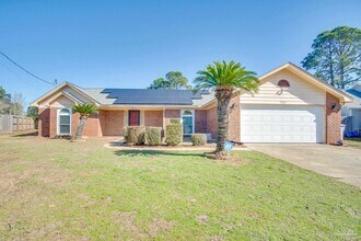 9880 Creet Cir in Navarre, FL - Building Photo - Building Photo