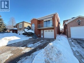 9 Richbell St in Vaughan, ON - Building Photo - Building Photo
