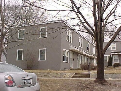 Madison Townhouses in Waterloo, IA - Building Photo