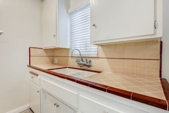 422 Hill St in Santa Monica, CA - Building Photo - Building Photo