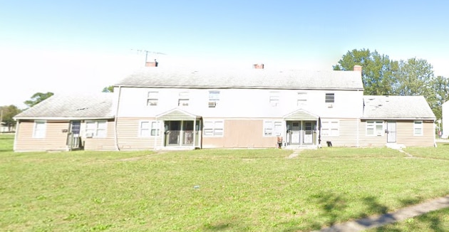 property at 908 S Central Dr