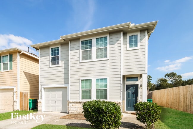 21702 Mossy Field Ln in Spring, TX - Foto de edificio - Building Photo