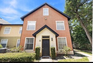 6017 Westgate Dr, Unit 913 in Orlando, FL - Building Photo