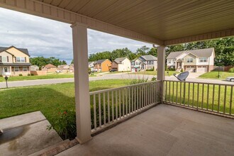 1051 Castlerock Dr in Clarksville, TN - Building Photo - Building Photo