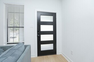 1842 Palm St in Houston, TX - Building Photo - Building Photo