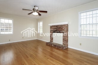 4850 Summerlane Ave in Memphis, TN - Building Photo - Building Photo