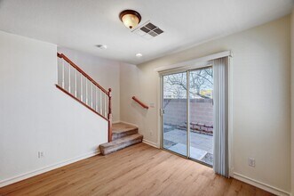 9065 Diamond Bridge Ave in Las Vegas, NV - Building Photo - Building Photo