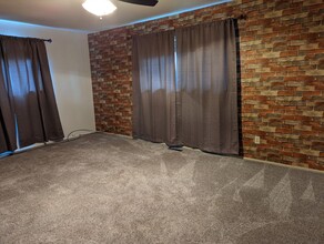 2205 Carol Dr in Lewiston, ID - Building Photo - Building Photo