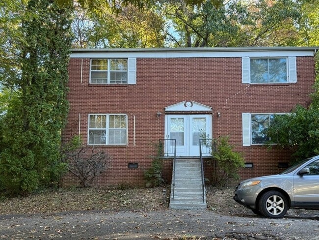 1204 Glade Hill Dr in Knoxville, TN - Building Photo - Building Photo