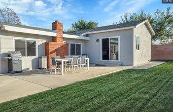 11461 West St in Garden Grove, CA - Foto de edificio - Building Photo