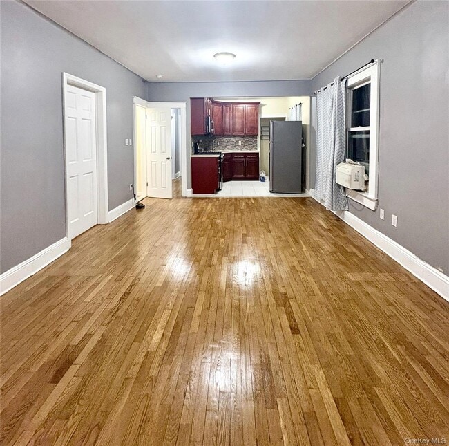 property at 88-69 Eldert Ln