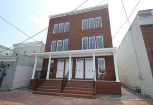 1507 W Cary St in Richmond, VA - Building Photo