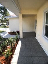 125 Hand Ave in Ormond Beach, FL - Building Photo - Building Photo