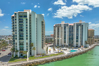 440 S Gulfview Blvd in Clearwater, FL - Building Photo - Building Photo