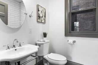 102 Florida St in Buffalo, NY - Building Photo - Building Photo