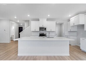 439 SW 32nd St in Battle Ground, WA - Building Photo - Building Photo