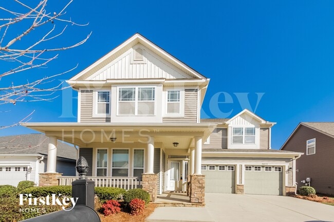 9829 Skybluff Cir in Huntersville, NC - Building Photo - Building Photo