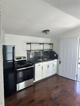 3019 E 12th St in Austin, TX - Building Photo - Building Photo