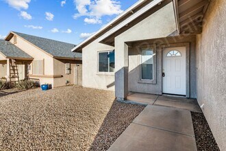 3470 N Jewel St in Kingman, AZ - Foto de edificio - Building Photo